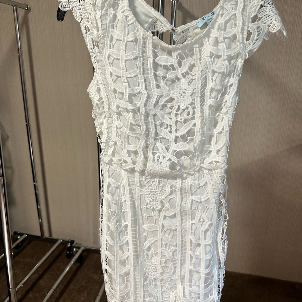 She + Sky White Sheath Dress Flutter Cap Sleeves